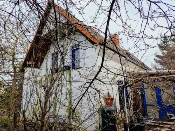 Immobilie in Landsberg - Sanierungsobjekt mit großem Grundstück und Garage im ehemaligen Stall - Bild 0