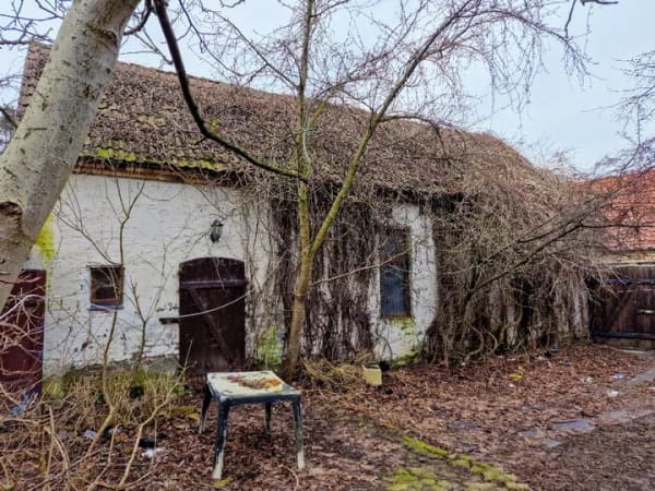 Immobilie in Landsberg - Sanierungsobjekt mit großem Grundstück und Garage im ehemaligen Stall - Bild 2