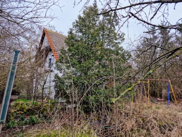 Immobilie in Landsberg - Sanierungsobjekt mit großem Grundstück und Garage im ehemaligen Stall - Bild 3