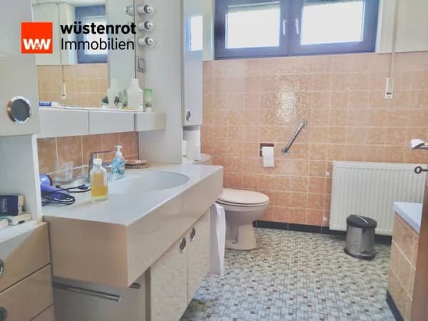 Immobilie in Birkenheide - Birkenheide: Familienhaus mit 6 Zimmern, Garage und Gartenoption – sofort einziehen! - Bild 4