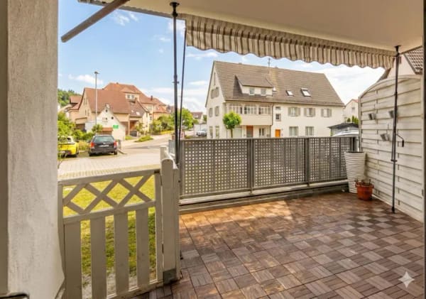 Immobilie in Nufringen - Erdgeschosswohnung mit Terrasse, TG-Stellplatz und EBK - Bild 1