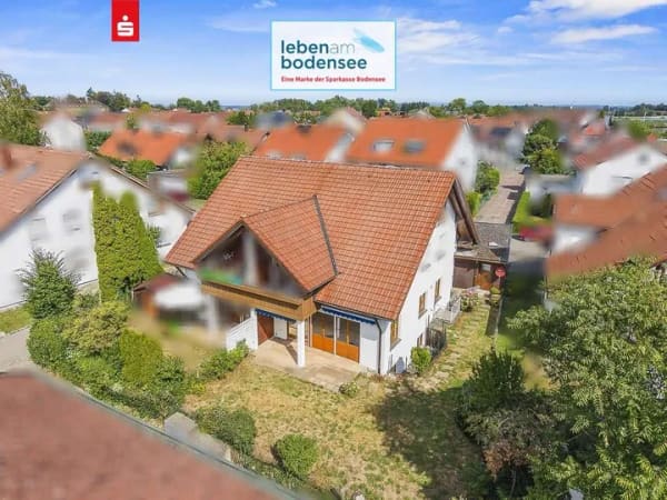 Immobilie in Langenargen - Zwei Ebenen, viele Möglichkeiten - seenah gelegene 2+1-Zimmer-Wohnung mit eigenem Garten - Bild 0