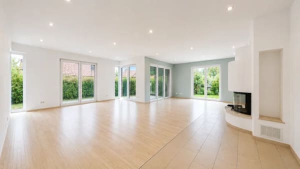 Immobilie in Hohberg - Licht. Raum. Lebensqualität. – Exklusives Wohnhaus mit Einliegerwohnung in Hofweier - Bild 2