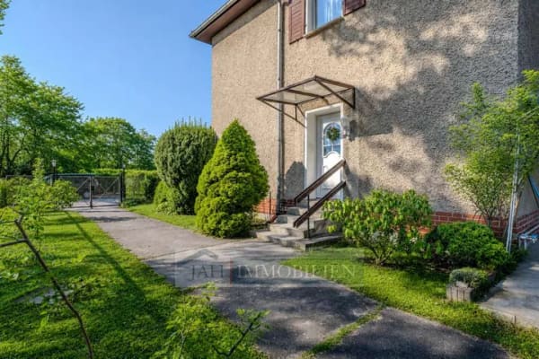 Immobilie in Birkenwerder - Charmante Doppelhaushälfte zur Sanierung – Familienzuhause mit Potenzial in Birkenwerder! - Bild 0