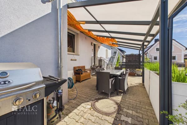 Immobilie in Schutterwald - Erdgeschosswohnung mit Garten, Pool und Einliegerwohnung in einem gepflegten Zweifamilienhaus - Bild 3