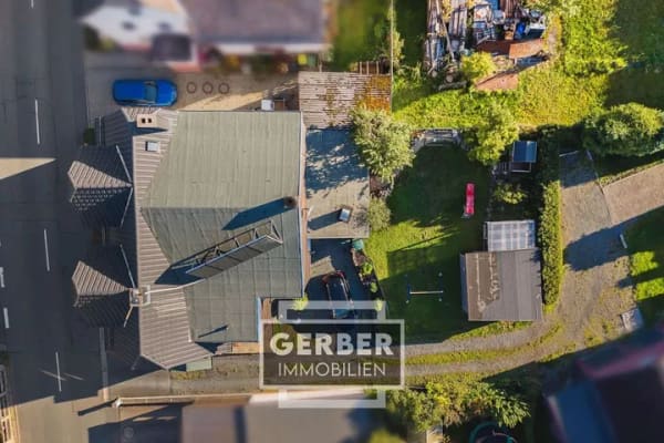 Immobilie in Naila - Renoviertes Haus mit Galerie, 2,3km vom Klinikum Naila - Bild 2