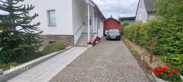 Immobilie in Birken-Honigsessen - Geräumiges Einfamilienhaus - Ideal für die ganze Familie - Bild 3