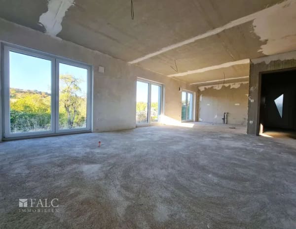 Immobilie in Ralingen - Schönes Einfamilienhaus auf tollem Grundstück - Bild 2