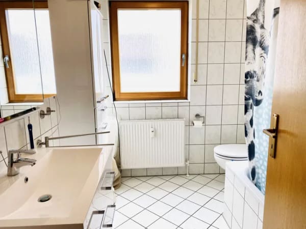 Immobilie in Nackenheim - Gemütliches Wohnglück: Helle 2-Zimmer-Wohnung mit EBK, Balkon und Stellplatz - Bild 2