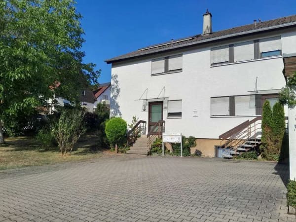 Immobilie in Rechberghausen - Zweifamilienhaus mit optionalen Büroräumen ! - Bild 1