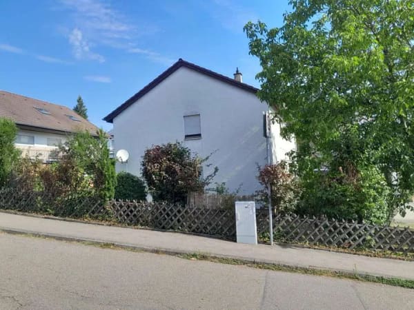 Immobilie in Rechberghausen - Zweifamilienhaus mit optionalen Büroräumen ! - Bild 2