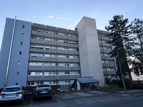 Immobilie in Heroldsberg - 3 Zimmerwohnung im 4. OG mit Balkon und Stellplatz in Heroldsberg - Bild 1