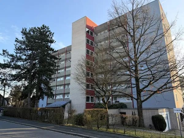 Immobilie in Heroldsberg - 3 Zimmerwohnung im 4. OG mit Balkon und Stellplatz in Heroldsberg - Bild 2