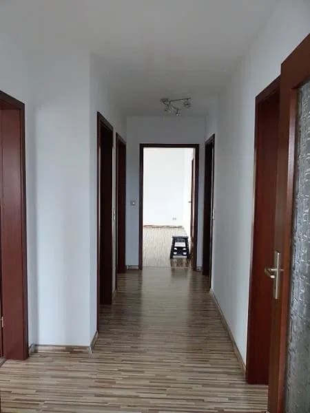 Immobilie in Henfenfeld - Elegante 3 Zimmer Wohnlocation mit Balkon und Garage im 1. OG - Bild 3
