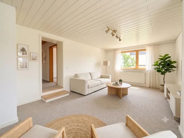 Immobilie in Schiffweiler - Doppelhaushälfte auf ca. 140 m² Wohnfläche mit großem Grundstück in Schiffweiler - Bild 0