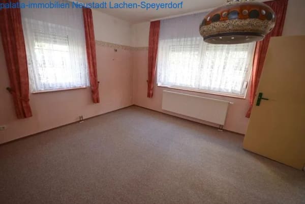 Immobilie in Neidenfels - Sonderpreis 2 Generationen Haus mit Sanierungsaufwand - Bild 2