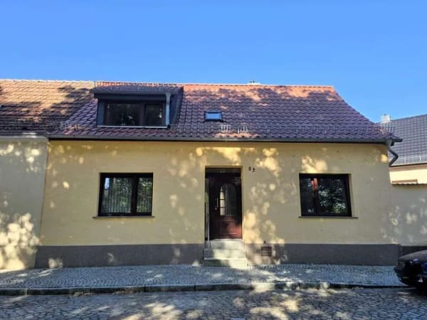 Immobilie in Barby - Reihenendhaus mit viel Potenzial - Bild 0