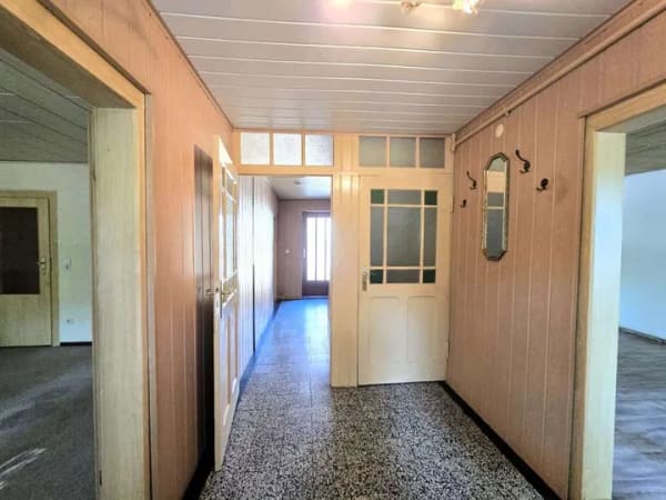 Immobilie in Barby - Reihenendhaus mit viel Potenzial - Bild 1