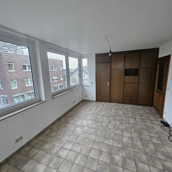 Immobilie in Johannesberg - Frühlingsgefühle in Johannesberg - Eigenheim mit Wintergarten, Einliegerwohnung und Gewerbeeinheit - Bild 4