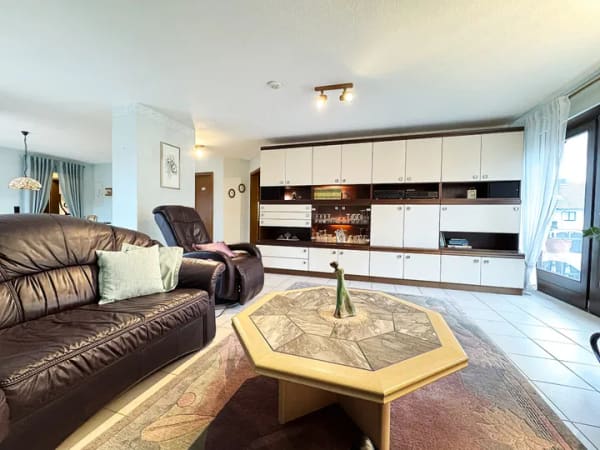 Immobilie in Goldbach - Reduziert: DG-Wohntraum + Appartement 25 qm - über den Dächern von Goldbach - Bild 3