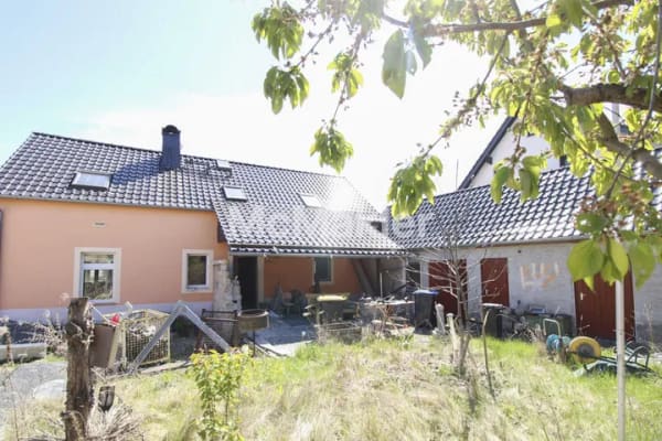 Immobilie in Röderaue - Verwirklichen Sie Ihre Wohnideen – EFH mit Ausbaupotenzial auf ca. 140 m² in Wülknitz - Bild 2