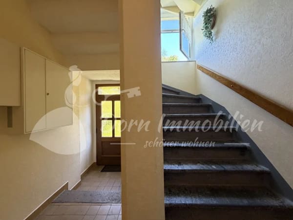 Immobilie in Lichtentanne - Viel Platz für die Familie: Zweifamilienhaus in Stenn im Verkauf - Bild 2
