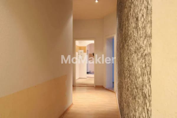Immobilie in Chemnitz - Bezugsfreie 4-Zi.-Maisonettewohnung mit Entwicklungspotenzial in urbaner Lage von Chemnitz-Kappel - Bild 2