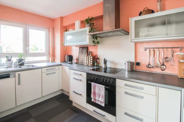 Immobilie in Neuhausen auf den Fildern - Gepflegte 2-Zimmer-Wohnung mit Balkon und Garage in Neuhausen auf den Fildern - Bild 3