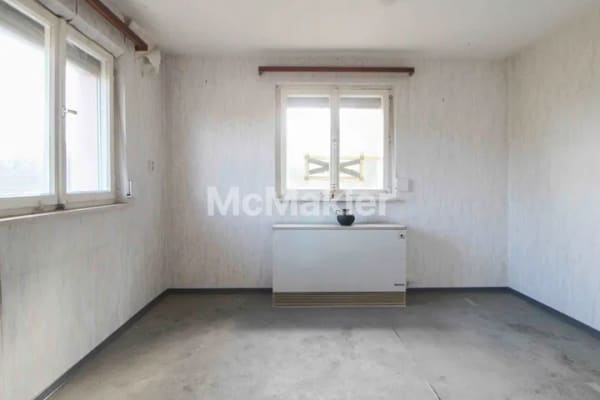 Immobilie in Mühlacker - Einfamilienhaus mit Balkon in ruhiger Randlage von Dürrmenz - Bild 2