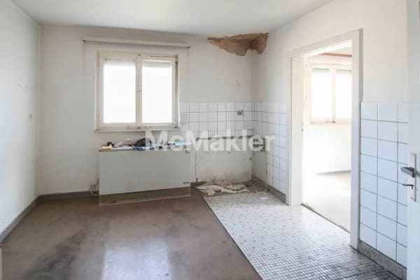 Immobilie in Mühlacker - Einfamilienhaus mit Balkon in ruhiger Randlage von Dürrmenz - Bild 3