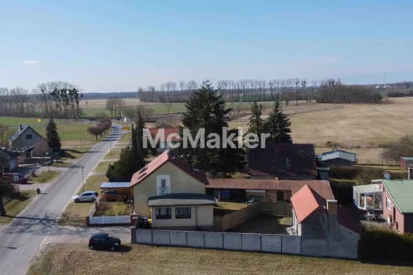 Immobilie in Liebenwalde - Modernisiertes 5-Zimmer-Einfamilienhaus mit Garten, Garage und Carport in Liebenwalde - Bild 1