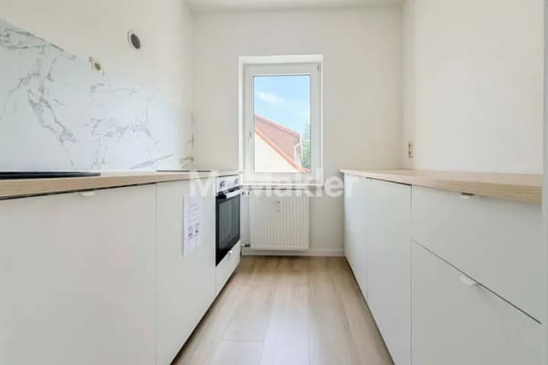 Immobilie in Chemnitz - *Modernisiert und bezugsfrei* Wohnung mit EBK und SP - Bild 0
