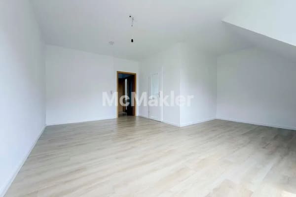 Immobilie in Chemnitz - *Modernisiert und bezugsfrei* Wohnung mit EBK und SP - Bild 4