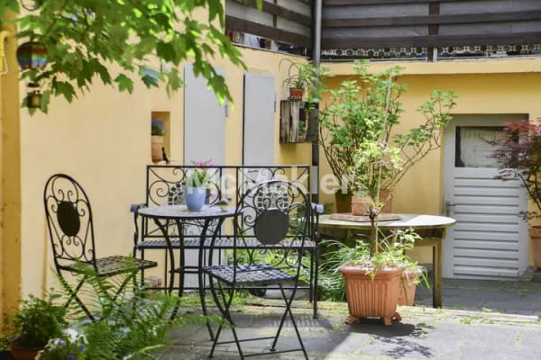 Immobilie in Alfter - Schöne Maisonettewohnung mit idyllischem Innenhof in Alfter – für Eigennutzer oder Anleger - Bild 1