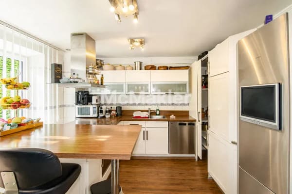 Immobilie in Schwabmünchen - Großzügiges Wohnen mit Stil – Exklusives Zuhause für die ganze Familie - Bild 0