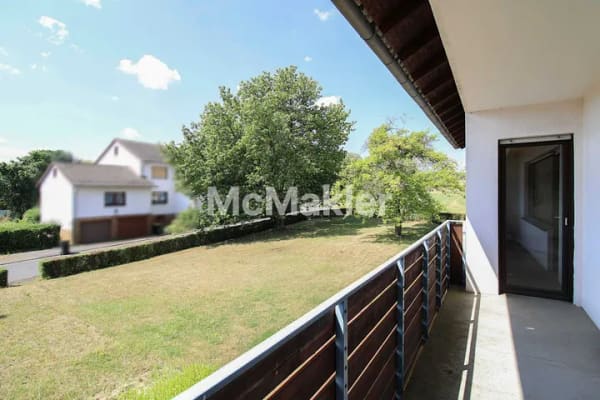 Immobilie in Wohratal - Ruhe, Natur und viele Möglichkeiten – Großzügiges Familienhaus mit sonnigem Eckgrundstück - Bild 3