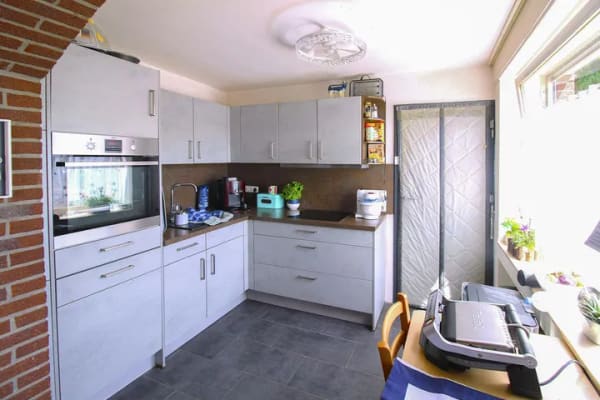Immobilie in Linnich - Einfamilienhaus mit Garage und separatem großen Gartenbereich in Linnich-Körrenzig - Bild 3