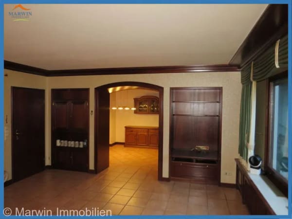 Immobilie in Bitburg - - reserviert - 2 ETW ein Preis inkl. Garagen, Keller und Garten - Bild 3