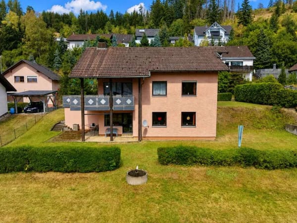 Immobilie in Wallenfels - Tolles Wohnhaus mit großem Garten in Wallenfels - Bild 1