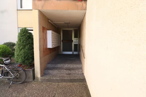 Immobilie in Singen (Hohentwiel) - Gepflegte 2-Zimmer-Erdgeschosswohnung mit Balkon in Singen (Hohentwiel) - Bild 1