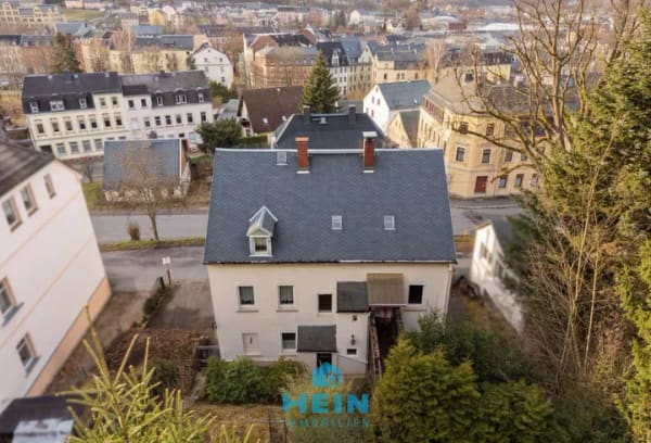 Immobilie in Aue-Bad Schlema - Träume brauchen Räume! Großzügiges Zweifamilienhaus mit Potential am Fuße des Heidelsbergs in Aue! - Bild 2