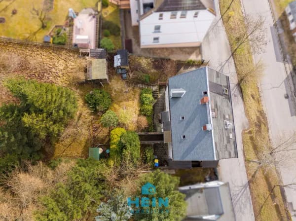 Immobilie in Aue-Bad Schlema - Träume brauchen Räume! Großzügiges Zweifamilienhaus mit Potential am Fuße des Heidelsbergs in Aue! - Bild 3