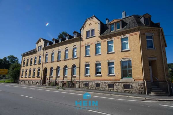 Immobilie in Rodewisch - Modernisiertes Mehrfamilienhaus mit drei Wohneinheiten in Rodewisch - Bild 1