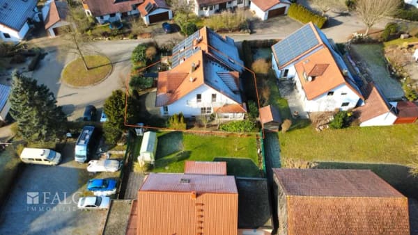 Immobilie in Jagsthausen - Halbes Haus, volles Glück, sofort einziehen! - FALC Immobilien - Bild 3