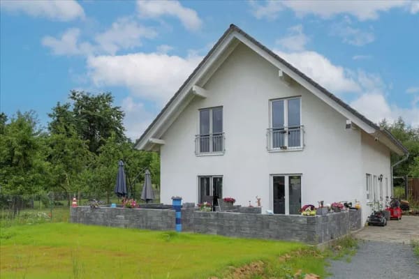 Immobilie in Dassel - Modernes Einfamilienhaus in Holzständerbauweise - Bild 0