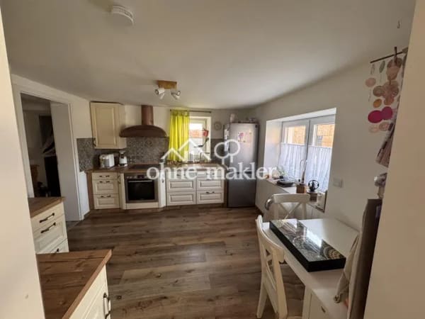 Immobilie in Altdorf bei Nürnberg - Einfamilienhaus/Bauernhaus mit Werkstatt, großem Grundstück, Scheune und Stall - Bild 1