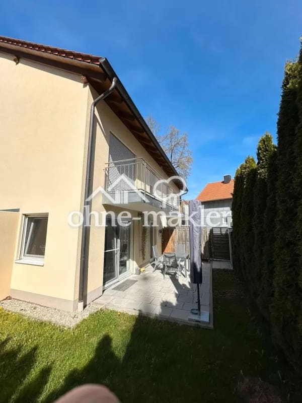 Immobilie in Attenkirchen - Raumwunder in Bestlage -Stillvolle DHH mit 7 Zimmern und TOP Energieeffizienz A+ - Bild 2