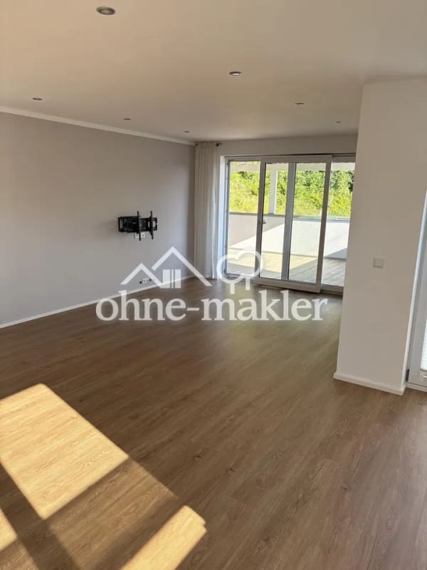 Immobilie in Kipfenberg - 120 m² Familienwohnung mit XXL-Balkon, Doppelgarage, Wallbox, nahe Ingolstadt - Bild 2