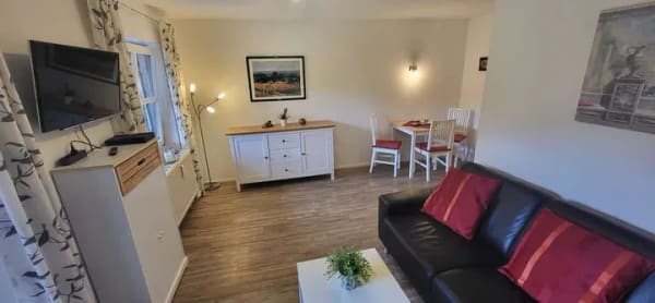 Immobilie in Unterwössen - Gemütliche Erdgeschosswohnung mit Garten in ruhiger Chiemgau-Lage - Bild 2