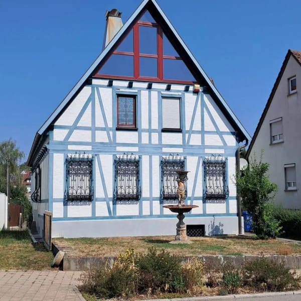 Immobilie in Geislingen - Charmantes Zweifamilienhaus mit Kachelofen in Geislingen bei Balingen – Viel Platz für flexibles Wohnen - Bild 0